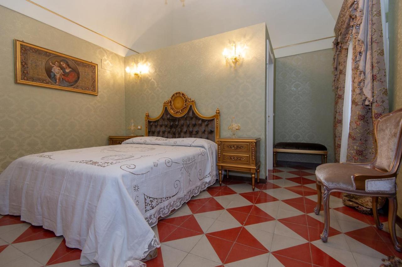 Palazzo Tilli Casoli  Esterno foto
