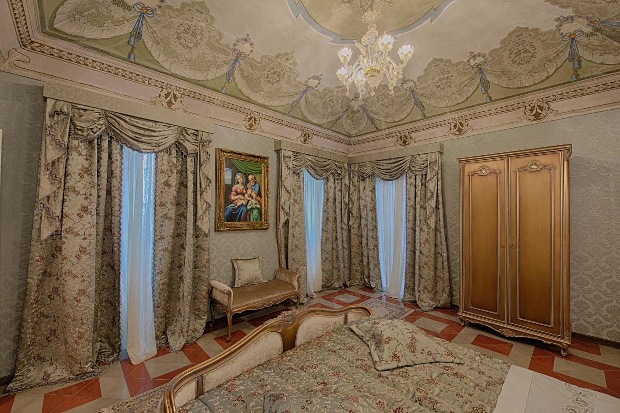 Palazzo Tilli Casoli  Esterno foto